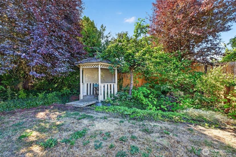 Property photo for 413 SW 305th Street, Federal Way photo 22