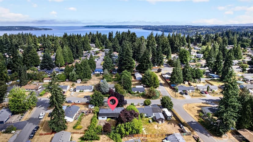 Property photo for 413 SW 305th Street, Federal Way photo 24