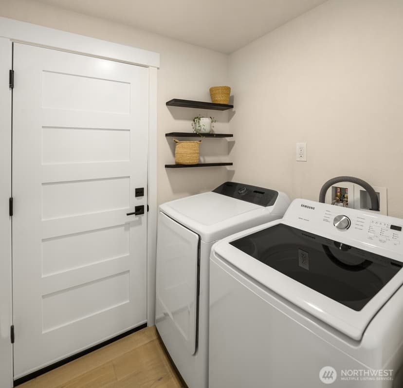 Property photo for 11138 127th Place NE, Kirkland photo 17