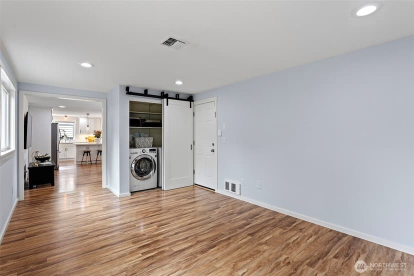 Property photo for 1325 234th Street SW, Bothell photo 13