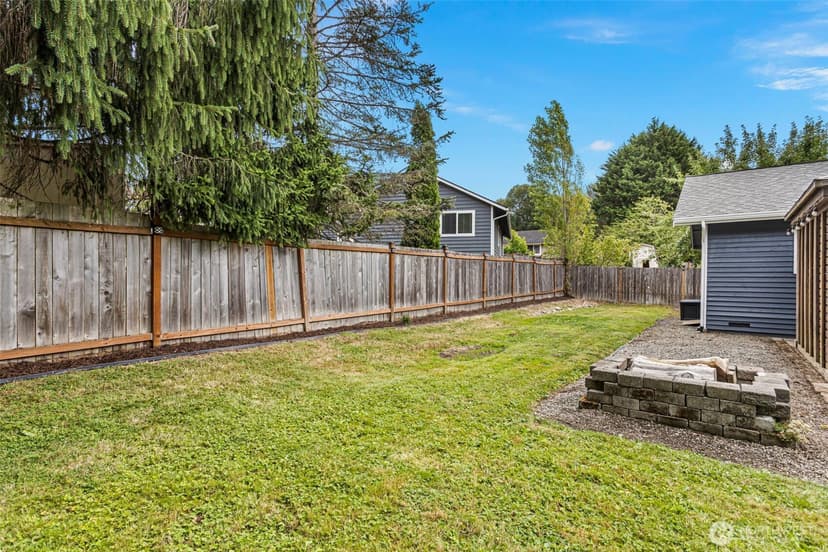 Property photo for 1325 234th Street SW, Bothell photo 24