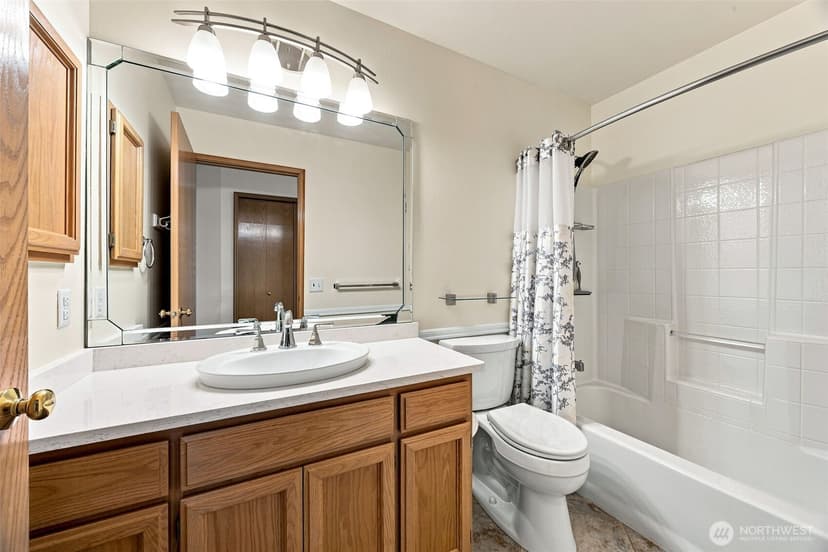 Property photo for 13214 167th Street E, Puyallup photo 18