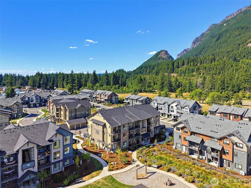 Property photo for 1222 Confluence Way SE #302, North Bend photo 28