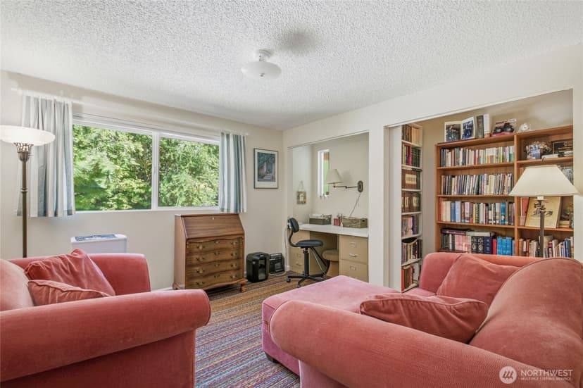 Property photo for 8101 McIntyre Lane NE, Bremerton photo 17