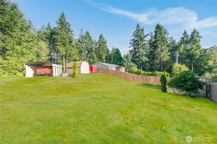 Property photo for 8101 McIntyre Lane NE, Bremerton photo 38