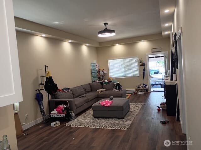 Property photo for 716 Railroad Avenue S, Kent photo 8