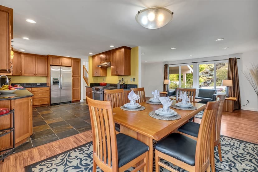 Property photo for 31326 33rd Avenue SW, Federal Way photo 11