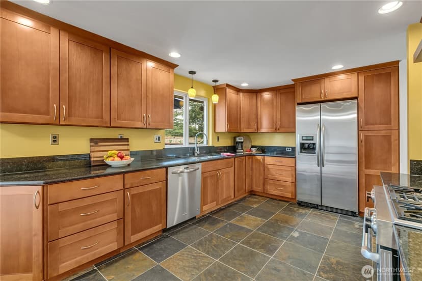 Property photo for 31326 33rd Avenue SW, Federal Way photo 14