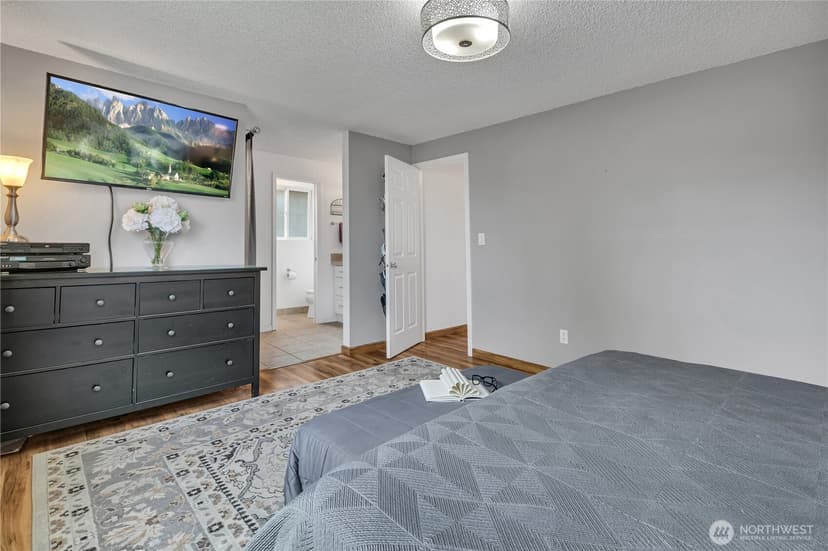 Property photo for 31326 33rd Avenue SW, Federal Way photo 18