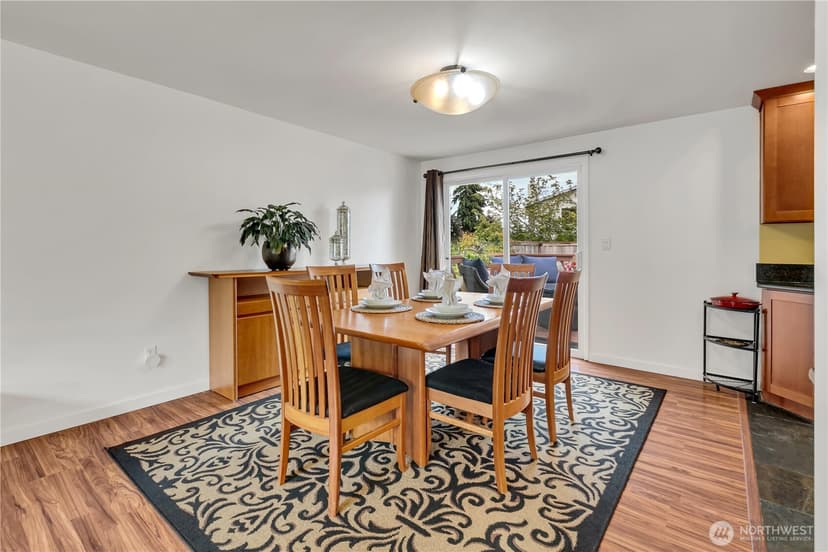 Property photo for 31326 33rd Avenue SW, Federal Way photo 9