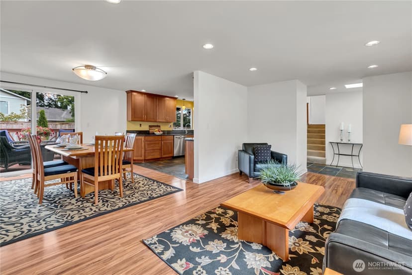 Property photo for 31326 33rd Avenue SW, Federal Way photo 8