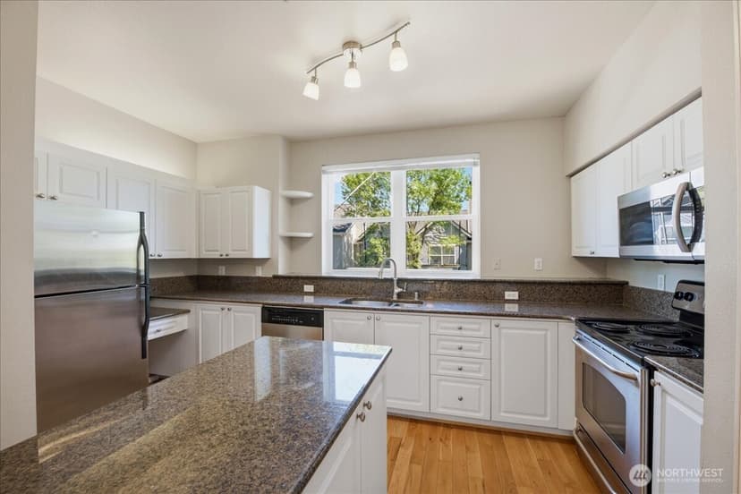 Property photo for 3116 164th Street SW #1204, Lynnwood photo 11