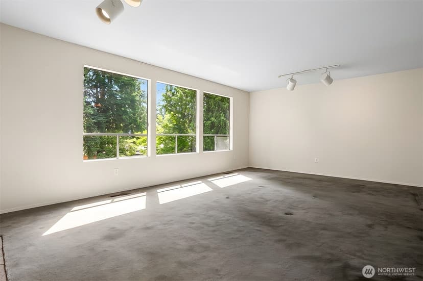 Property photo for 5210 NE 190th Street, Lake Forest Park photo 8