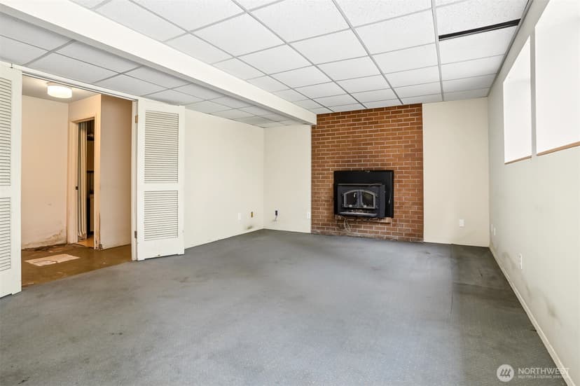 Property photo for 5210 NE 190th Street, Lake Forest Park photo 22