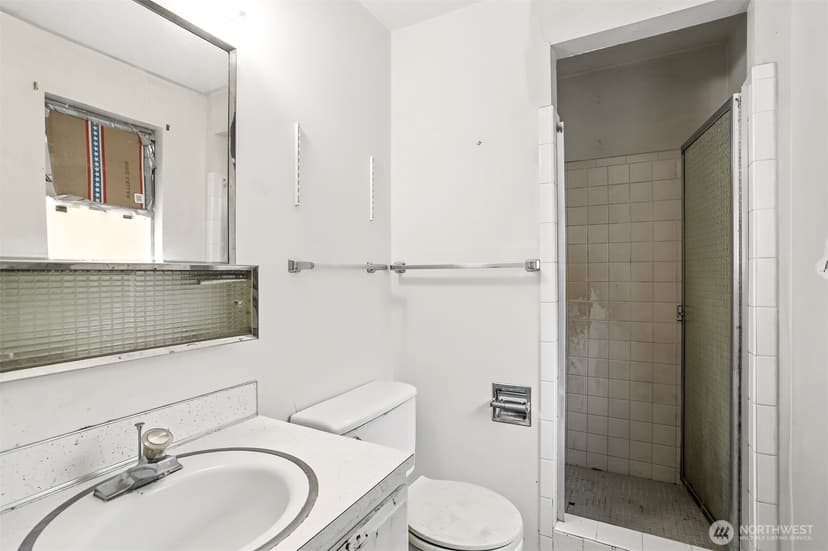 Property photo for 5210 NE 190th Street, Lake Forest Park photo 16