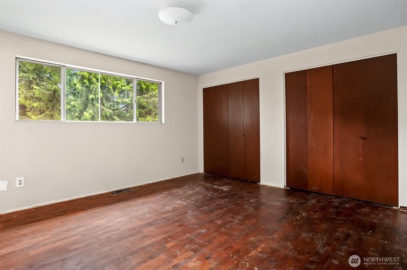 Property photo for 5210 NE 190th Street, Lake Forest Park photo 15
