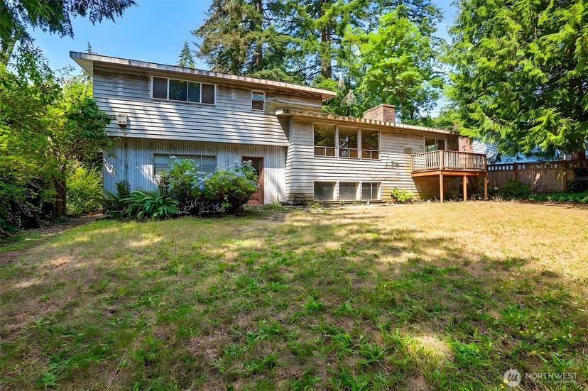 Property photo for 5210 NE 190th Street, Lake Forest Park photo 3