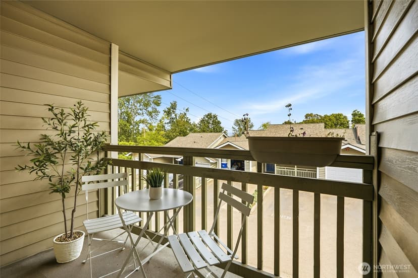 Property photo for 901 E Marine View Drive #104, Everett photo 14