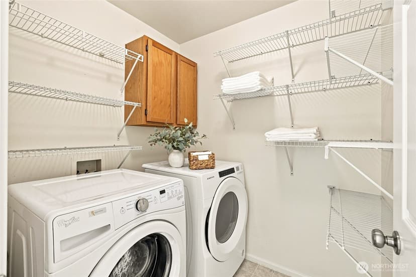 Property photo for 901 E Marine View Drive #104, Everett photo 26
