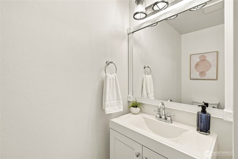 Property photo for 901 E Marine View Drive #104, Everett photo 16
