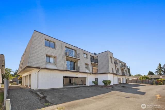Property photo for 435 Williams Avenue N #206, Renton