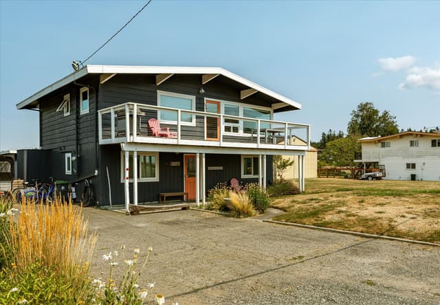 Property photo for 2577 Sunlight Beach Road, Clinton photo 2