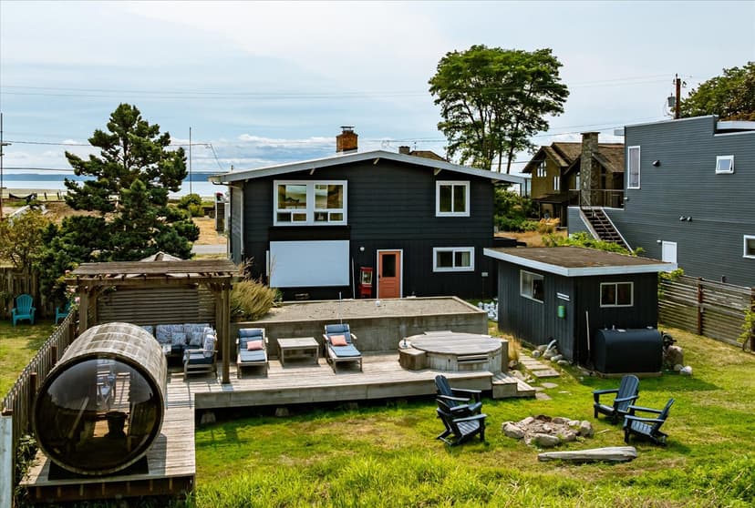 Property photo for 2577 Sunlight Beach Road, Clinton photo 4