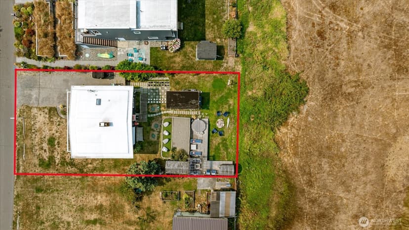 Property photo for 2577 Sunlight Beach Road, Clinton photo 37