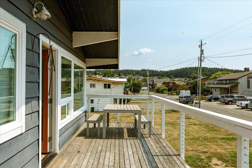 Property photo for 2577 Sunlight Beach Road, Clinton photo 12