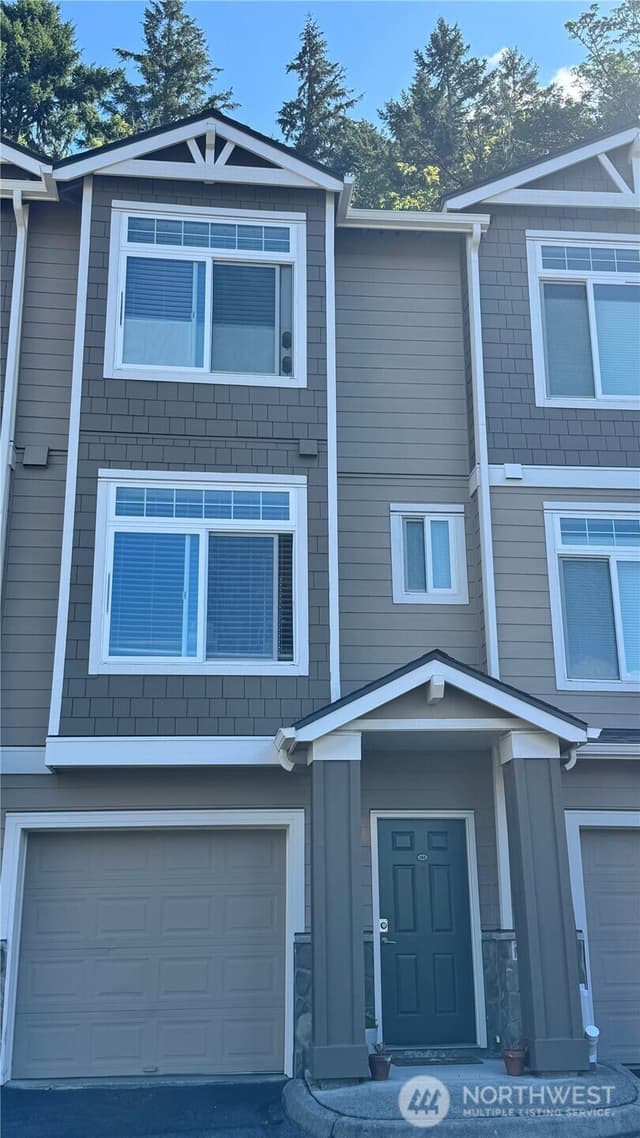 Property photo for 3500 E Lake Sammamish Parkway SE #7-102, Sammamish photo 2