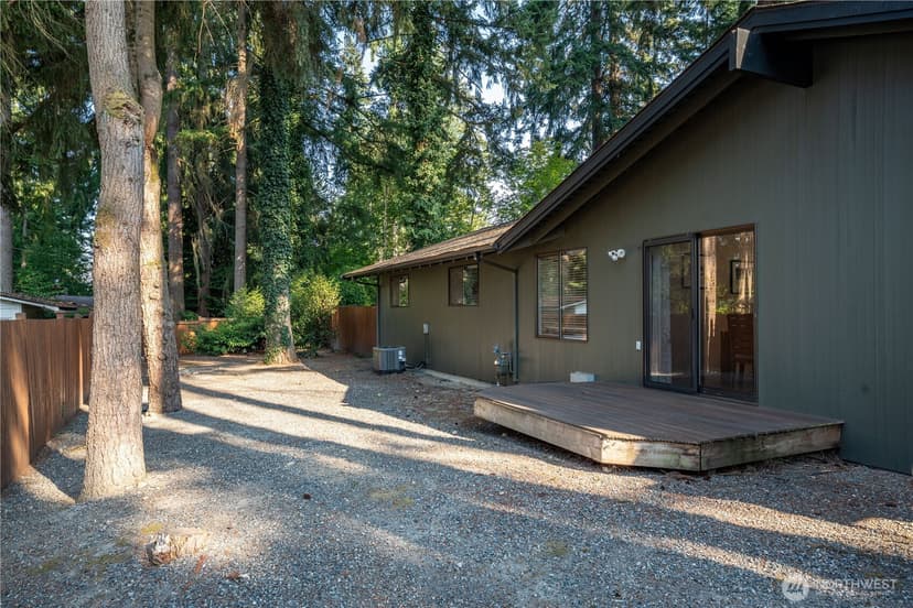 Property photo for 3040 164th Place NE, Bellevue photo 27