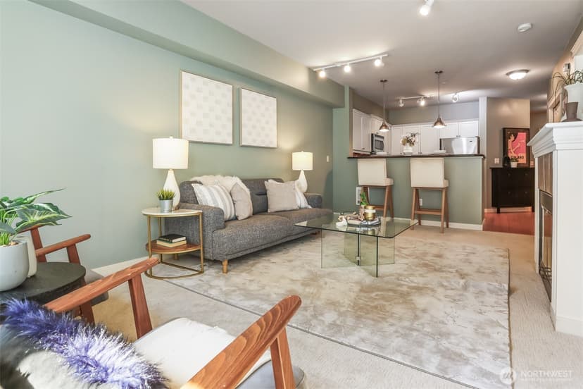Property photo for 530 4th Avenue W #206, Seattle photo 13