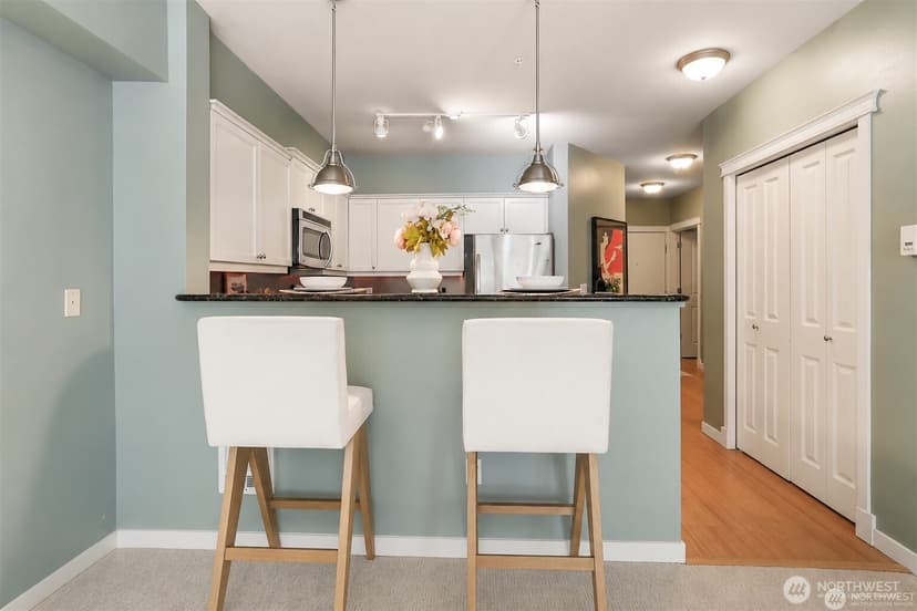 Property photo for 530 4th Avenue W #206, Seattle photo 10