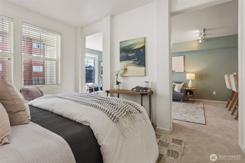 Property photo for 530 4th Avenue W #206, Seattle photo 18