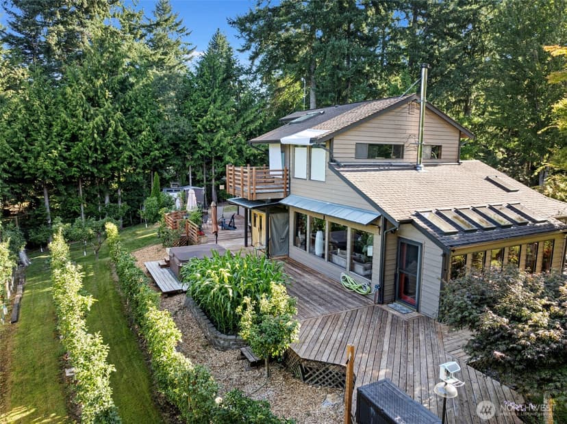 Property photo for 9020 69th Avenue NW, Gig Harbor photo 3