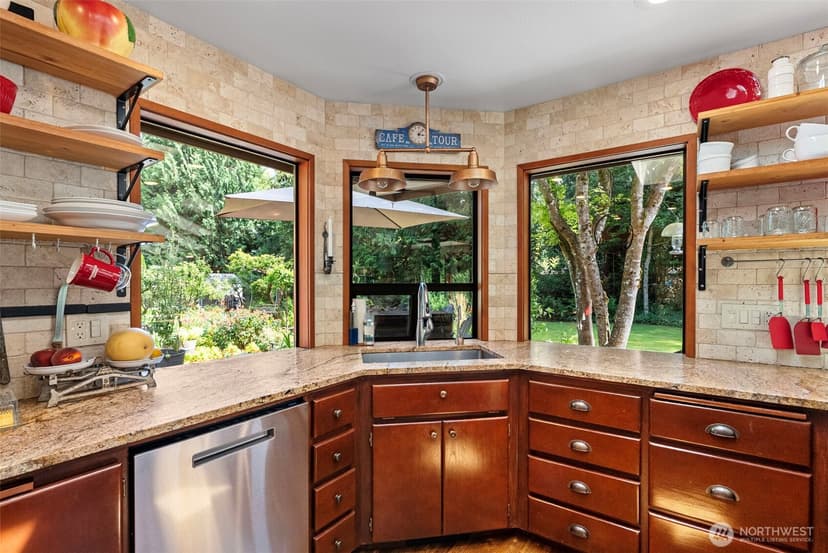 Property photo for 9020 69th Avenue NW, Gig Harbor photo 12