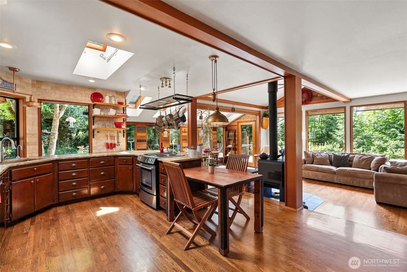 Property photo for 9020 69th Avenue NW, Gig Harbor photo 10