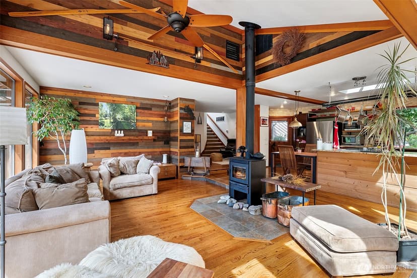 Property photo for 9020 69th Avenue NW, Gig Harbor photo 4