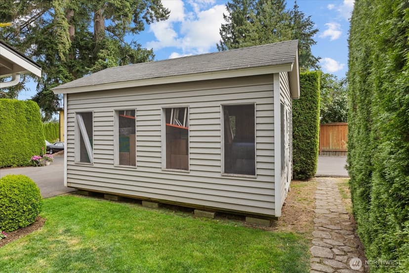 Property photo for 17906 Larch Way, Lynnwood photo 37
