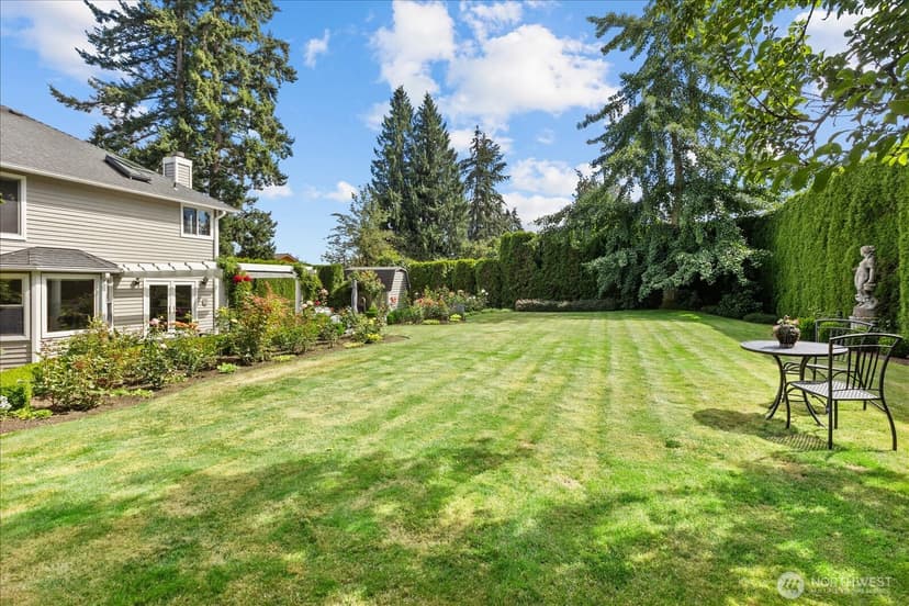 Property photo for 17906 Larch Way, Lynnwood photo 36