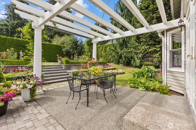 Property photo for 17906 Larch Way, Lynnwood photo 30