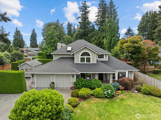 Property photo for 17906 Larch Way, Lynnwood