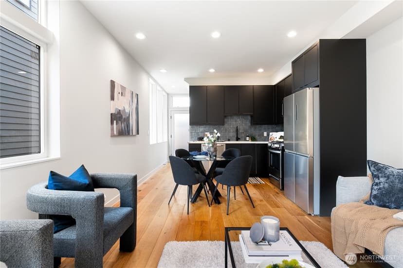 Property photo for 4322 Wallingford Avenue N #A, Seattle photo 12
