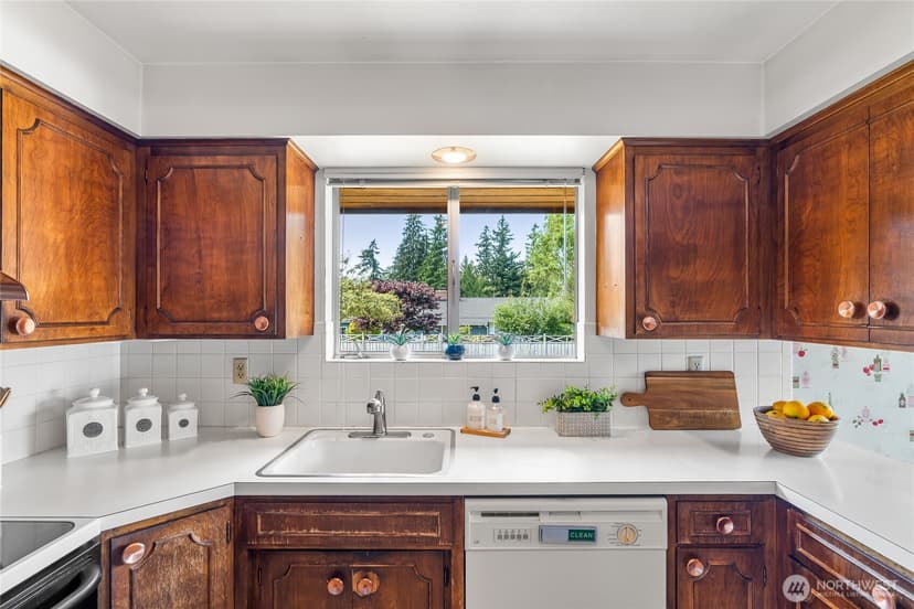 Property photo for 4826 Glenhaven Drive, Everett photo 8