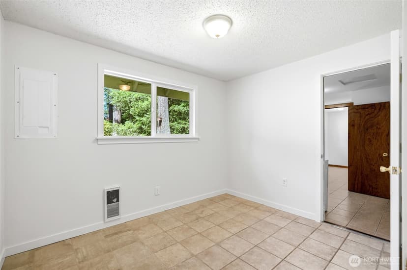 Property photo for 17921 Trombley Road, Snohomish photo 16