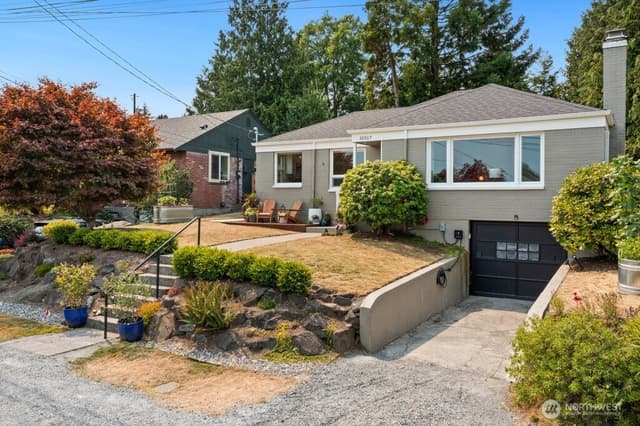 Property photo for 10317 11th Avenue NW, Seattle photo 3