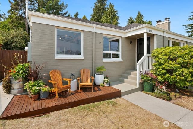 Property photo for 10317 11th Avenue NW, Seattle photo 4