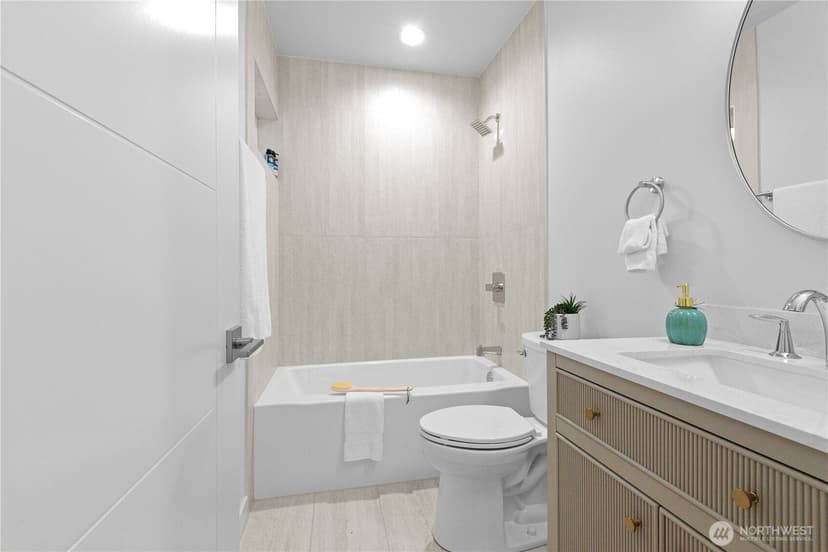 Property photo for 12749 37th Avenue NE, Seattle photo 25