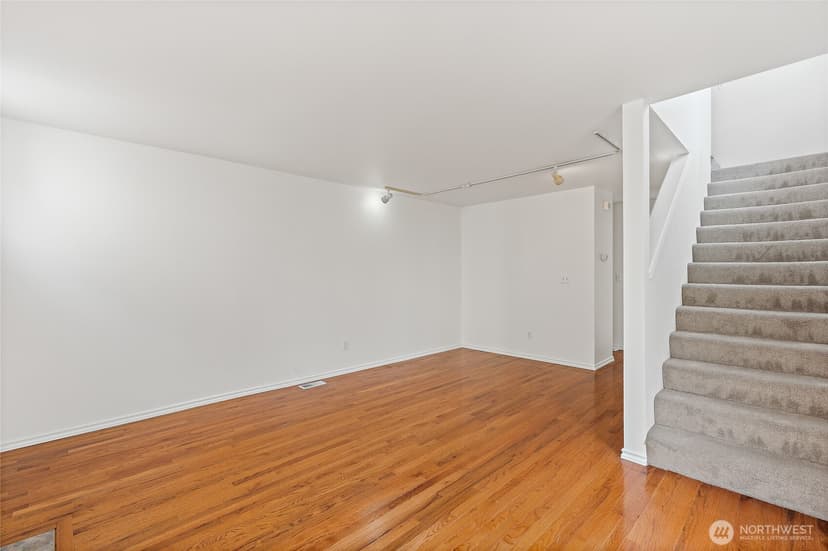Property photo for 12042 31st Avenue NE, Seattle photo 8