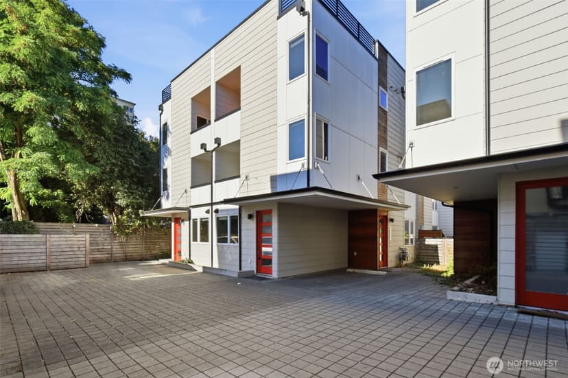 Property photo for 1530 13th Avenue S #D, Seattle photo 37
